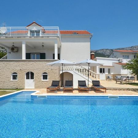 Holiday Home Nevera Каштела Екстер'єр фото
