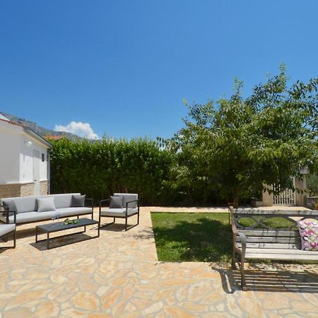 Holiday Home Nevera Каштела Екстер'єр фото